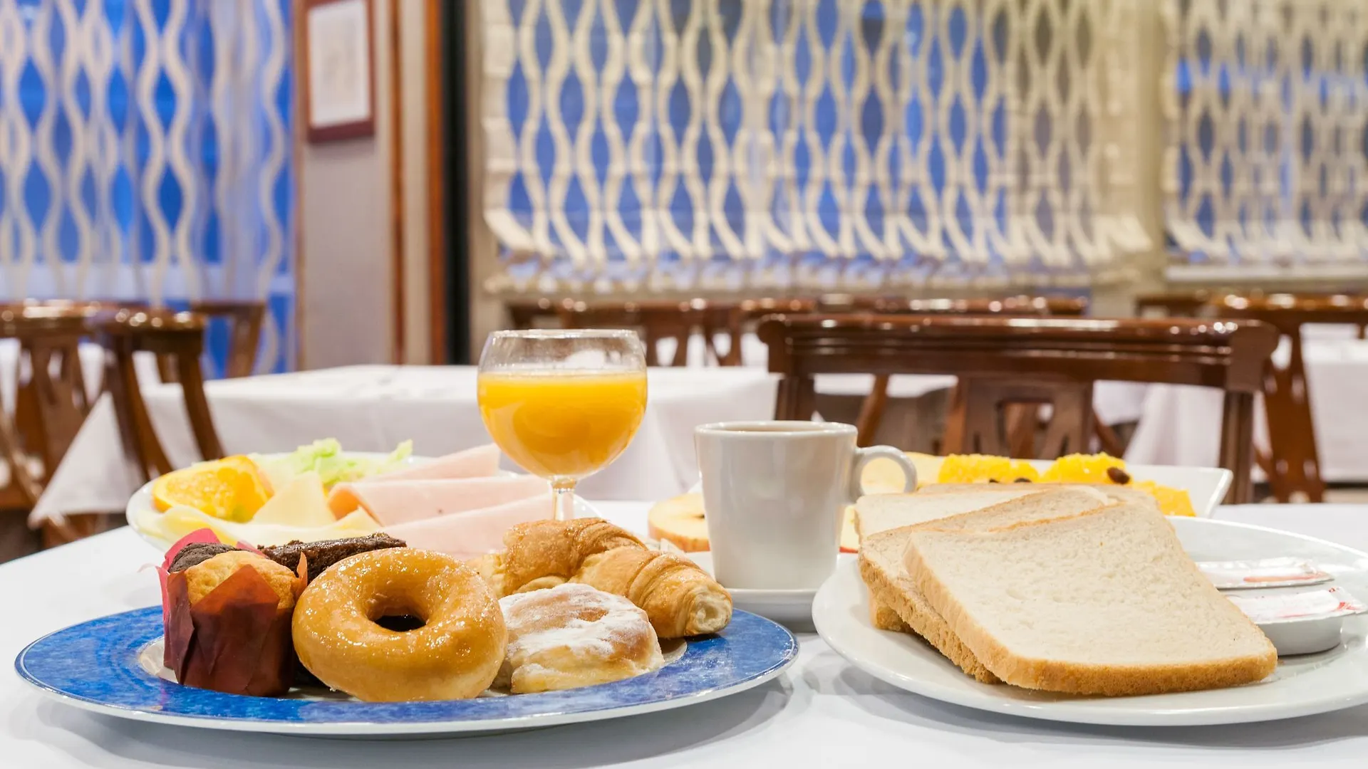 Hotel Gaudi Reus Spanien